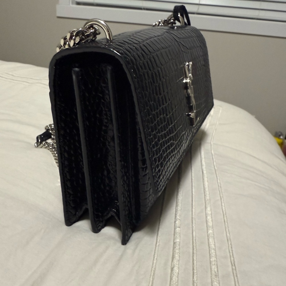 Yves Saint Laurent Black Croc-Embossed Crossbody Bag - Picture 3 of 7